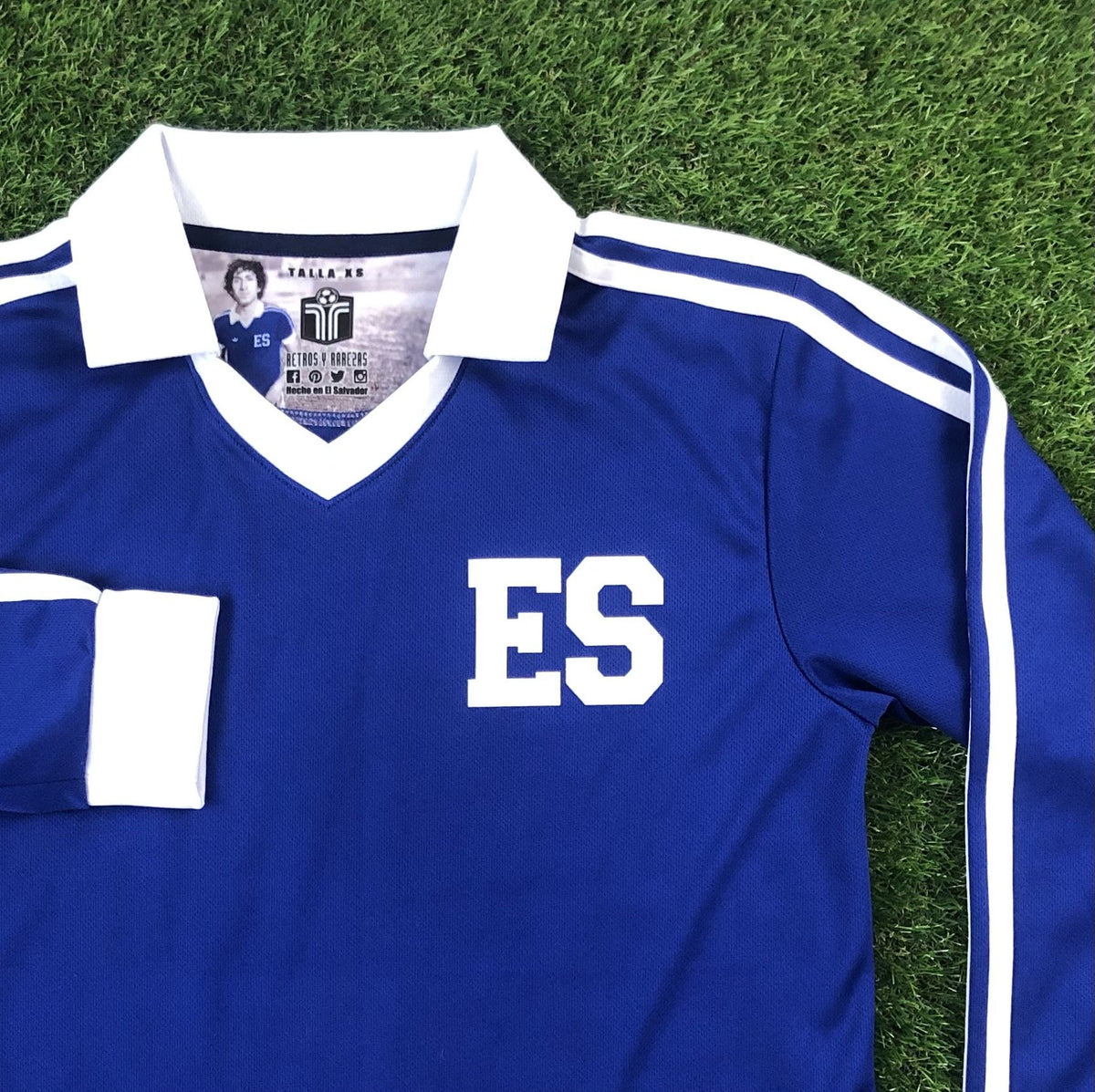 El Salvador, Men's Retro Soccer Jersey, 1982 LS Blue - Main Image